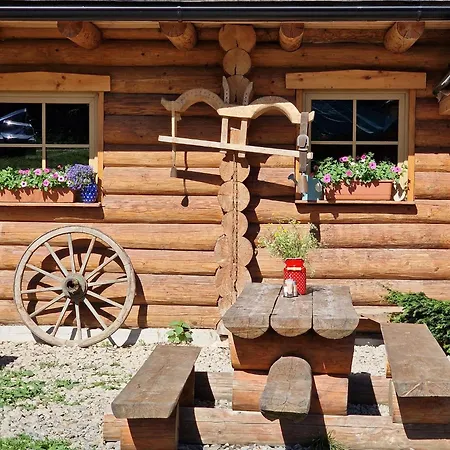 Gazdovsky Dvor - Sedlo Chlipavica Farm stay *
