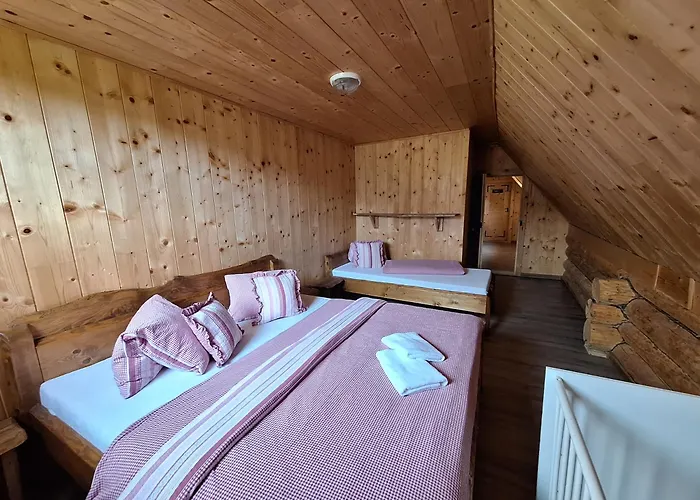 Gazdovsky Dvor - Sedlo Chlipavica Agroturismo Pohronska Polhora